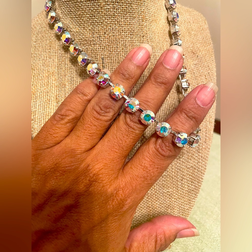 Crystal Glitz Necklace